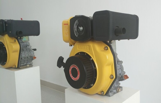 337cc Displacement Lightweight Small Diesel Engine , Forced Air Cooled Engine