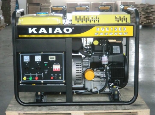 KGE15E3 16kva Portable Gasoline Power Generator Three Phase With Digital Control Panel