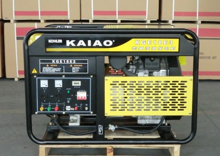 OHV 15kva 25L Fuel Tank Air Cooled Gasoline Generator Low Oil Alarm System KGE18E